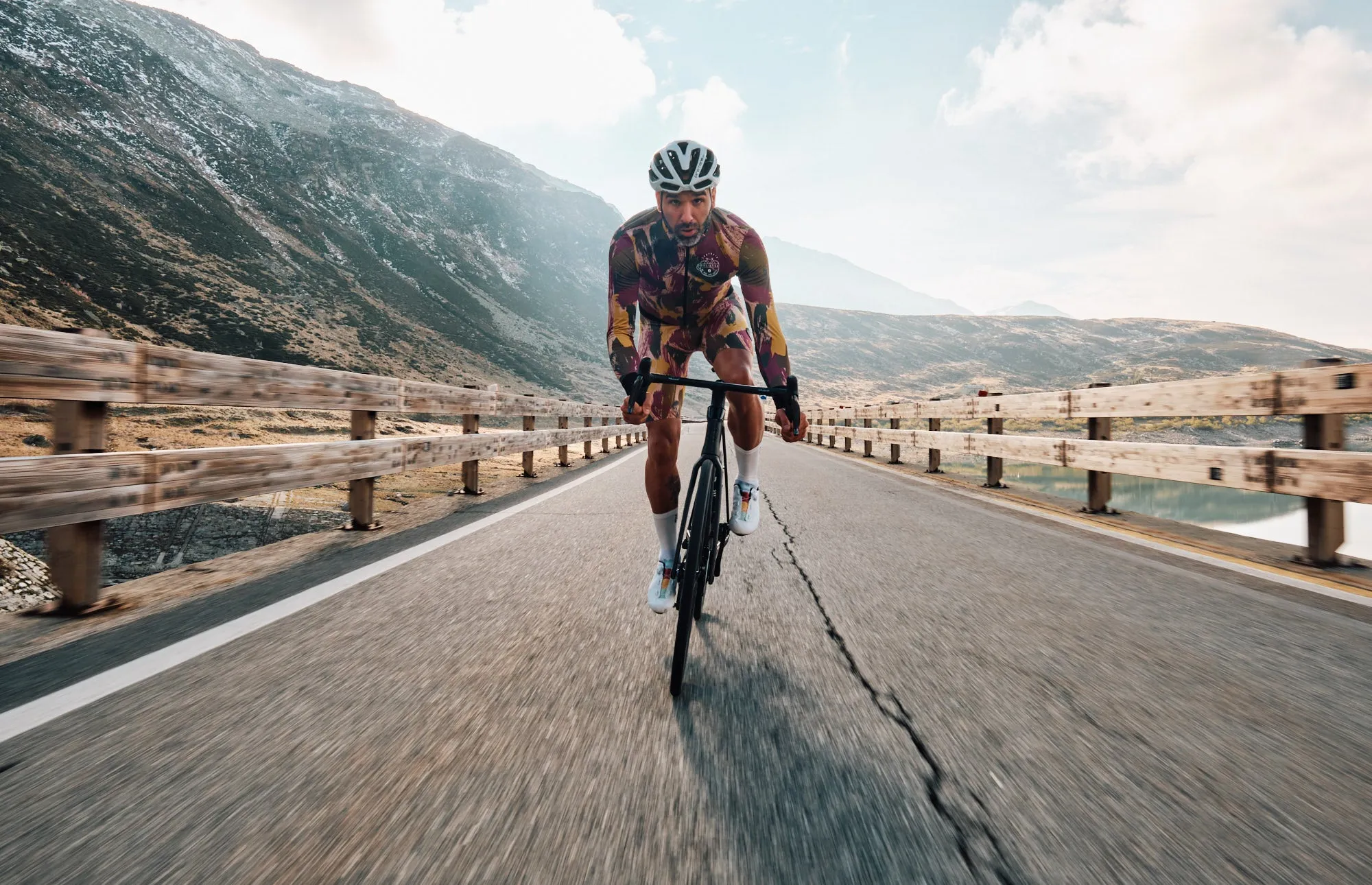 Aero Wind and water proof jacket - Camo Paint