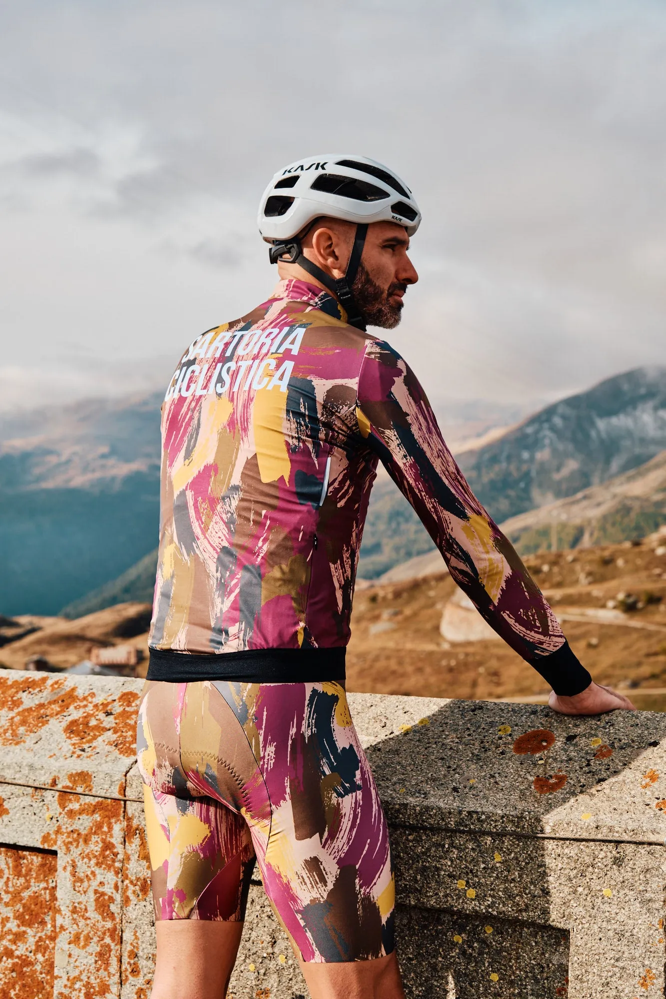 Aero Wind and water proof jacket - Camo Paint