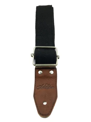 Art & Lutherie Outlaw Black Strap