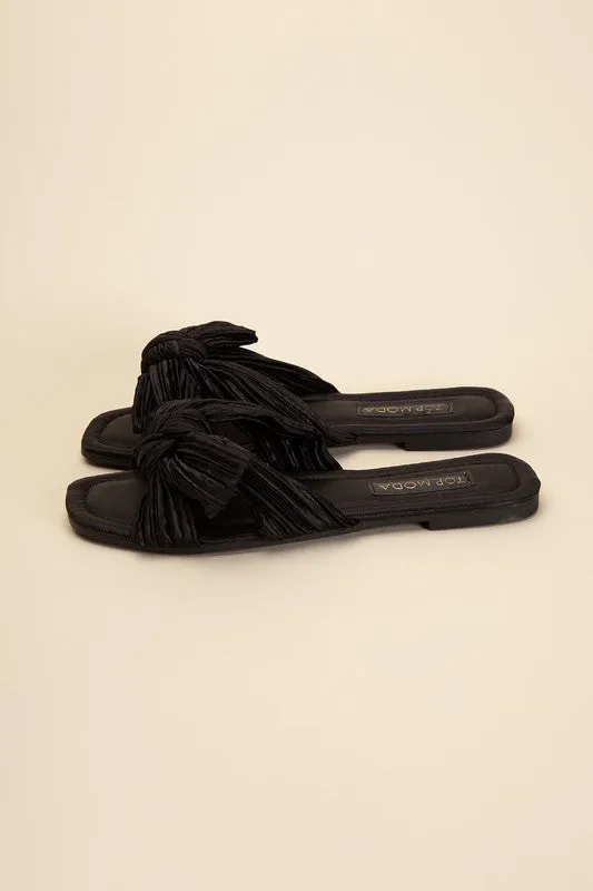 Bow Flat Slides