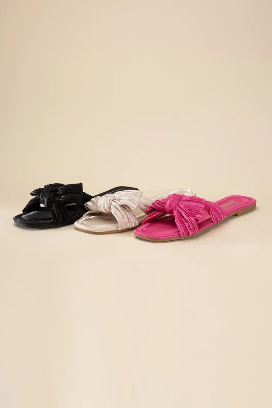 Bow Flat Slides