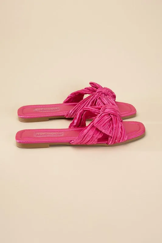Bow Flat Slides