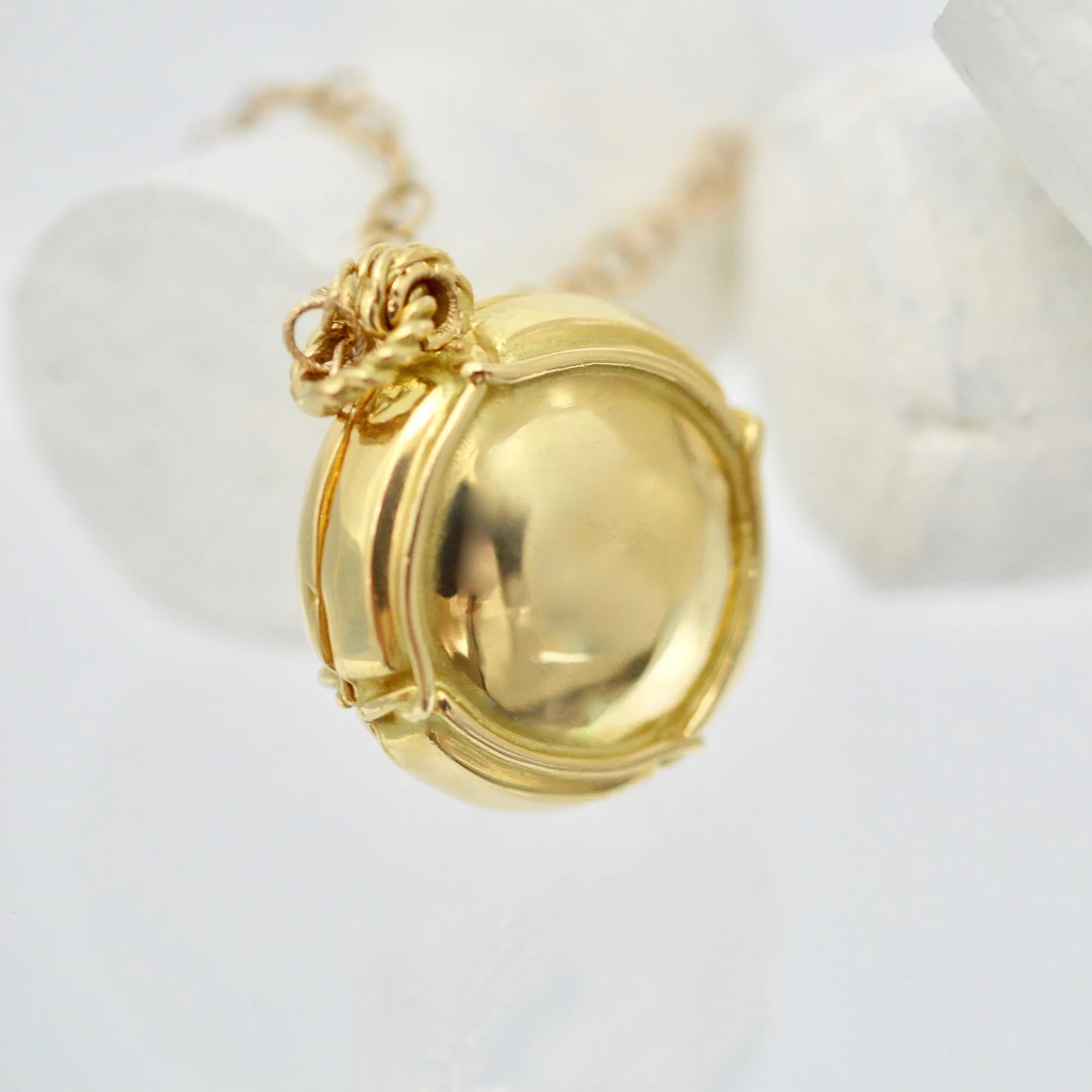 Champers Locket