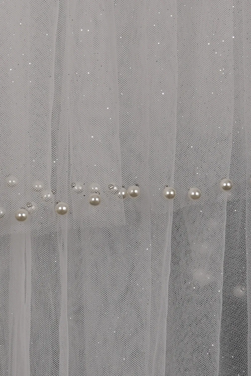 Chloe Elegant With Pearls Wedding Veils