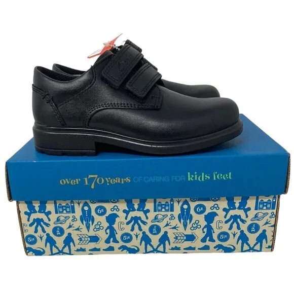 Clarks Boys Black Remi Pace Sneakers Size Wide 8.5 US 25.5 EU Leather NEW NIB