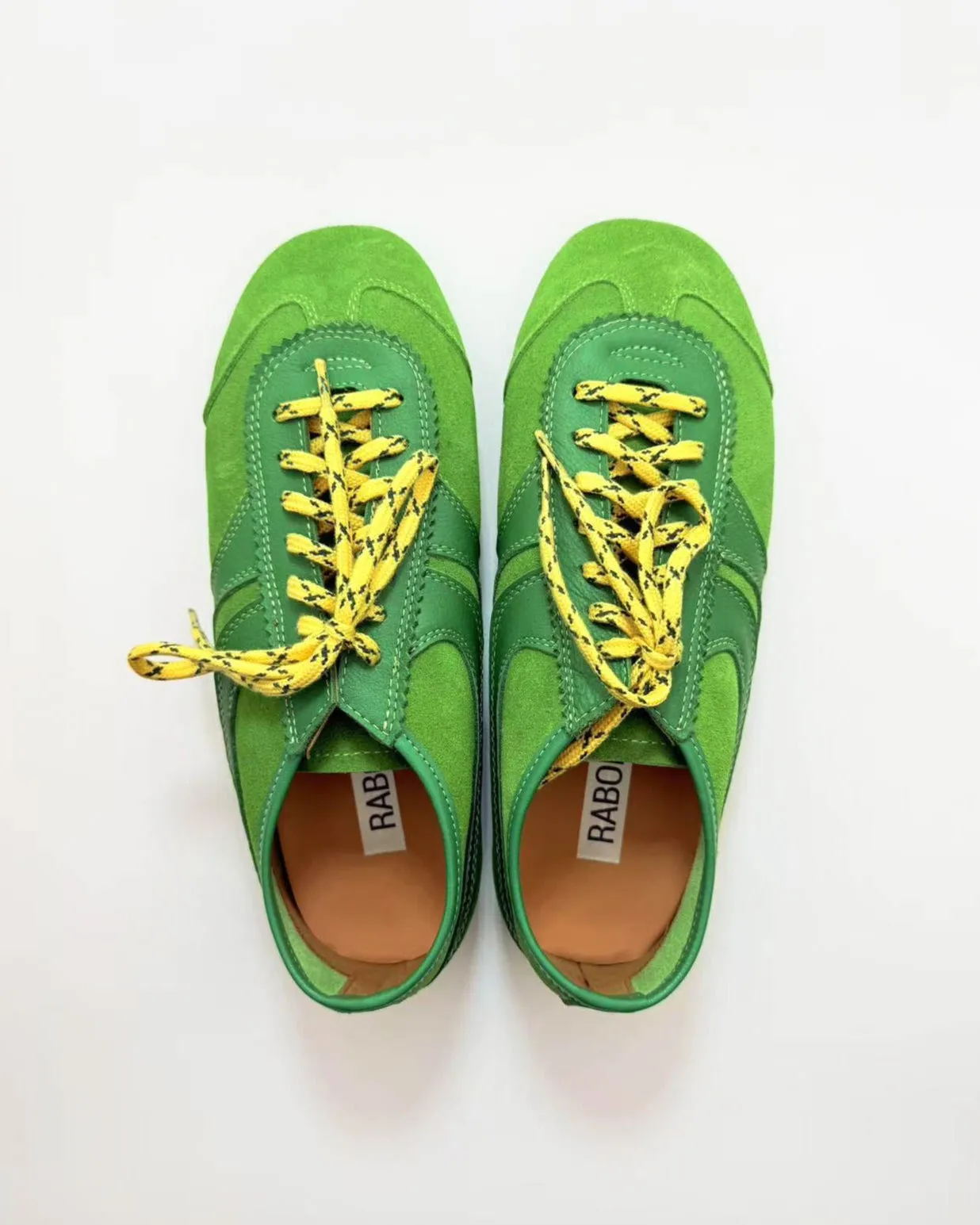 Color Block Tied Sneakers