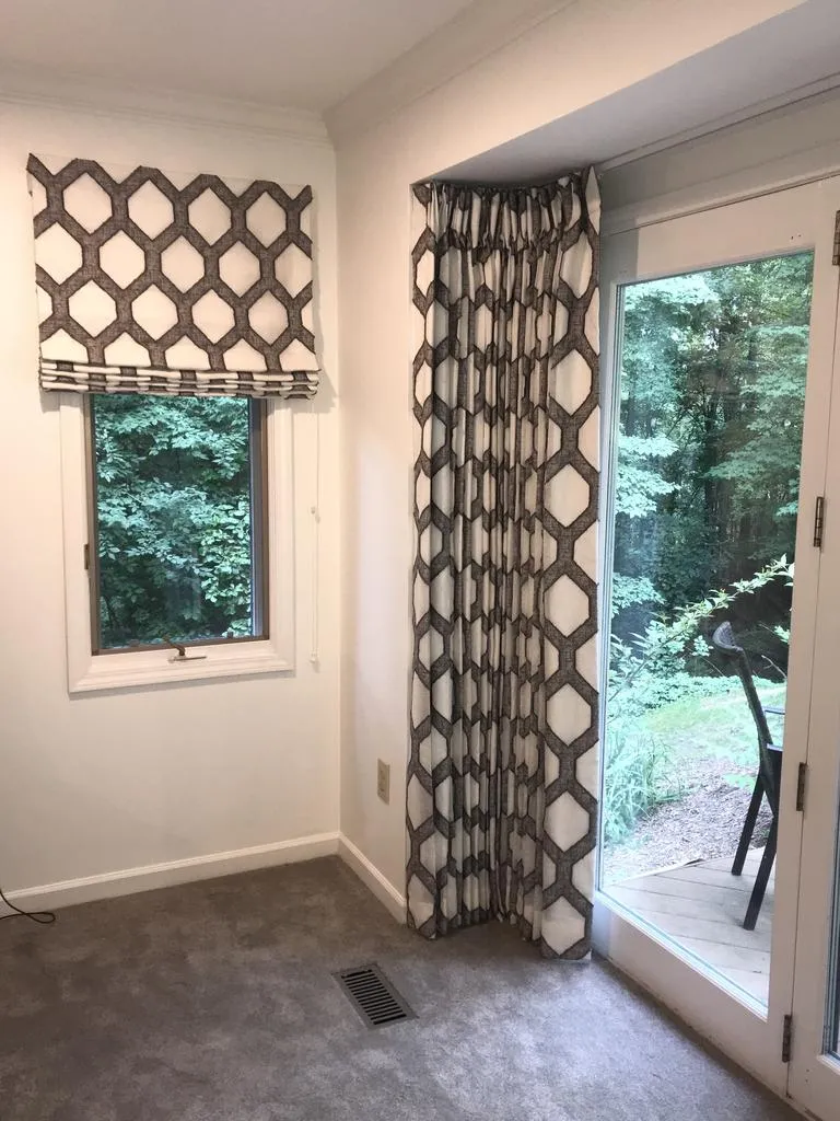 CS Hand Draw Curtain Track Set