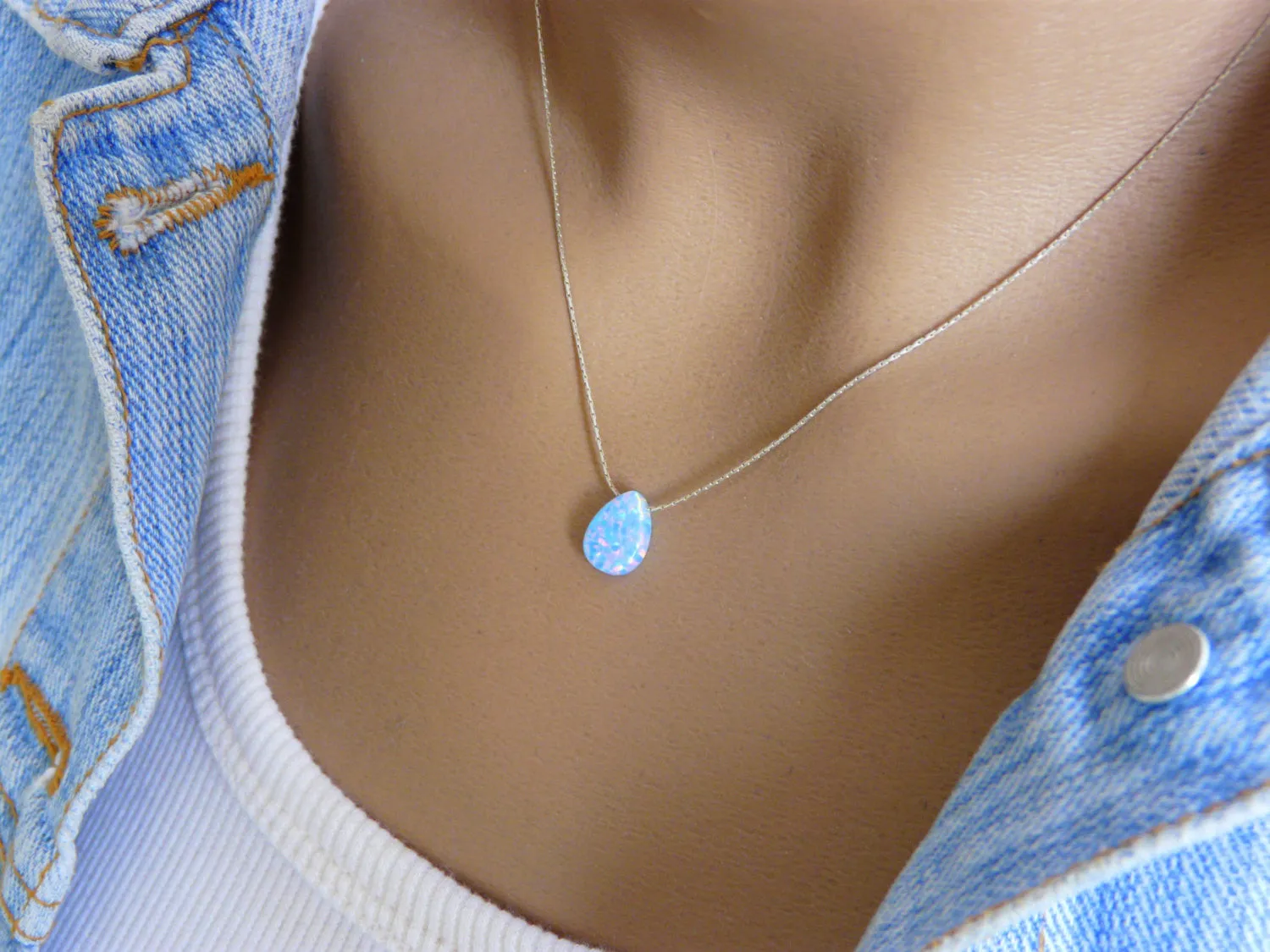 Drop Opal Necklace – Dainty & Elegant