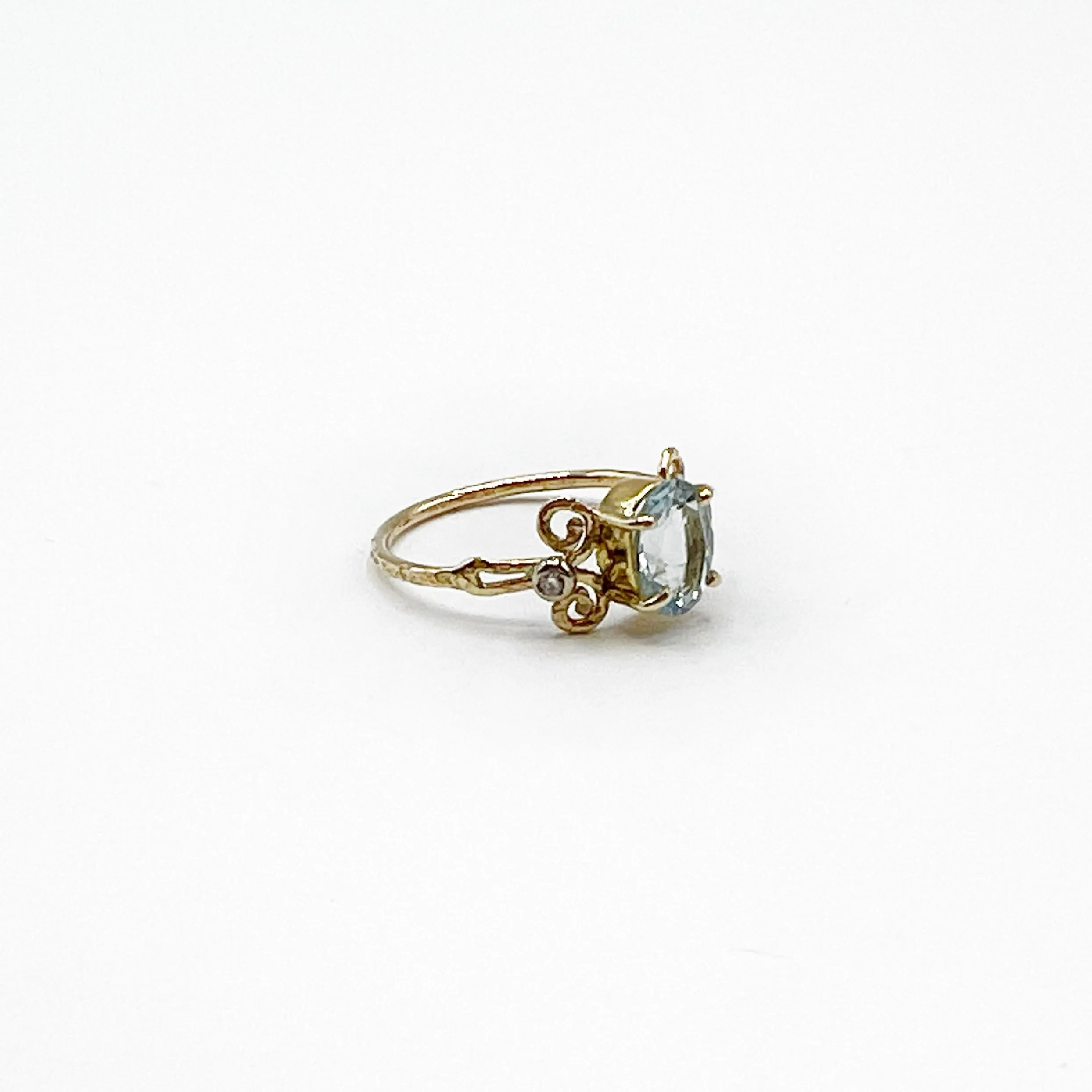 Elegant  Filigree Oval Aquamarine and Diamond Ring