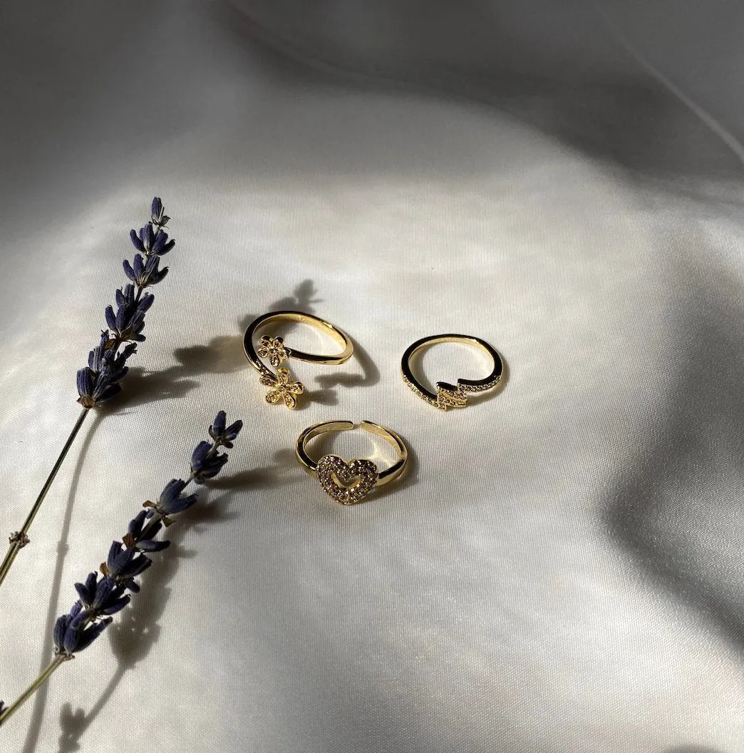 Elegant Heart Ring