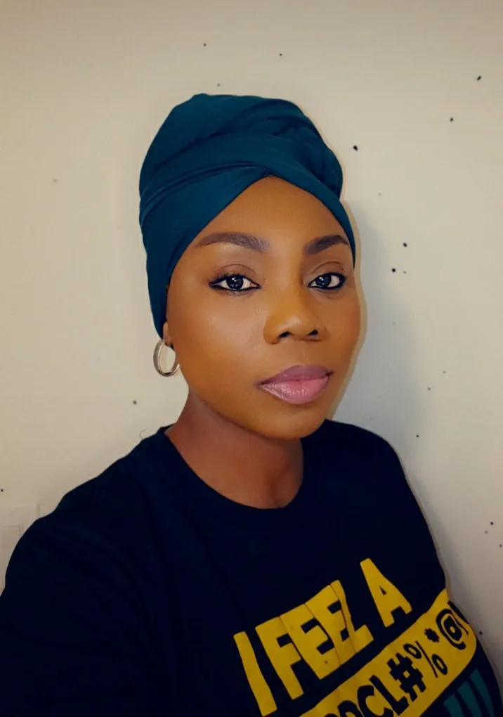 Esi Stretchy scarf