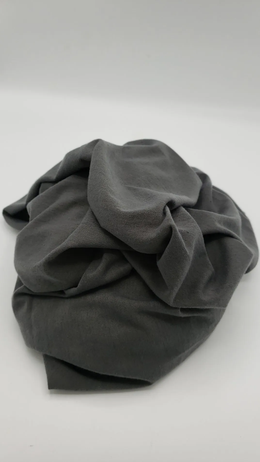 Esi Stretchy scarf