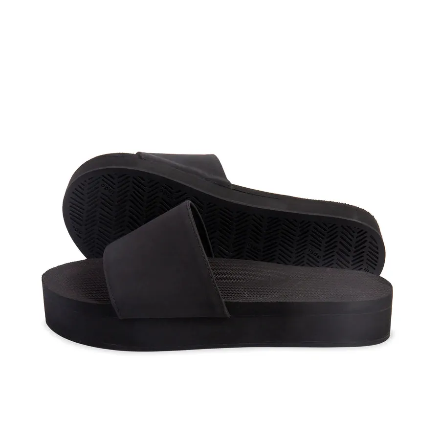 ESSNTLS Womens PLATFORM Slides - Black