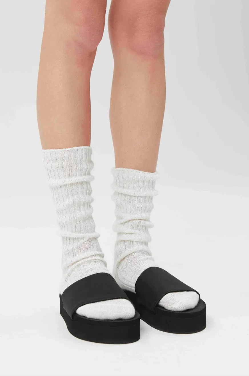 ESSNTLS Womens PLATFORM Slides - Black