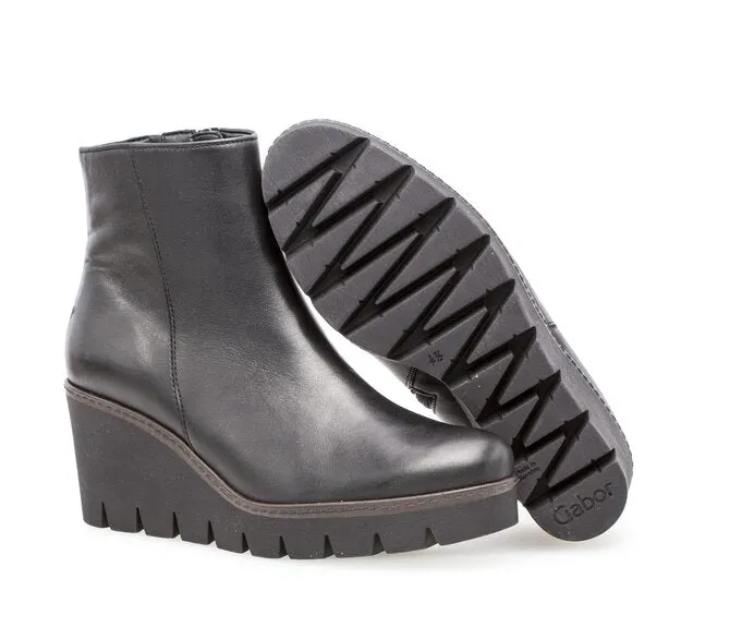 *FINAL SALE*74780.27 - Black Leather