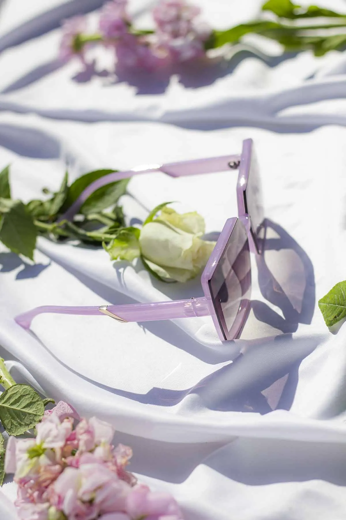Front Lens Chunky Square Angled Sunglasses