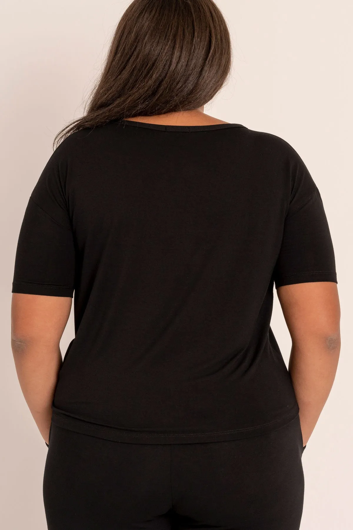 Hamptons CozyKnit Everyday Tee