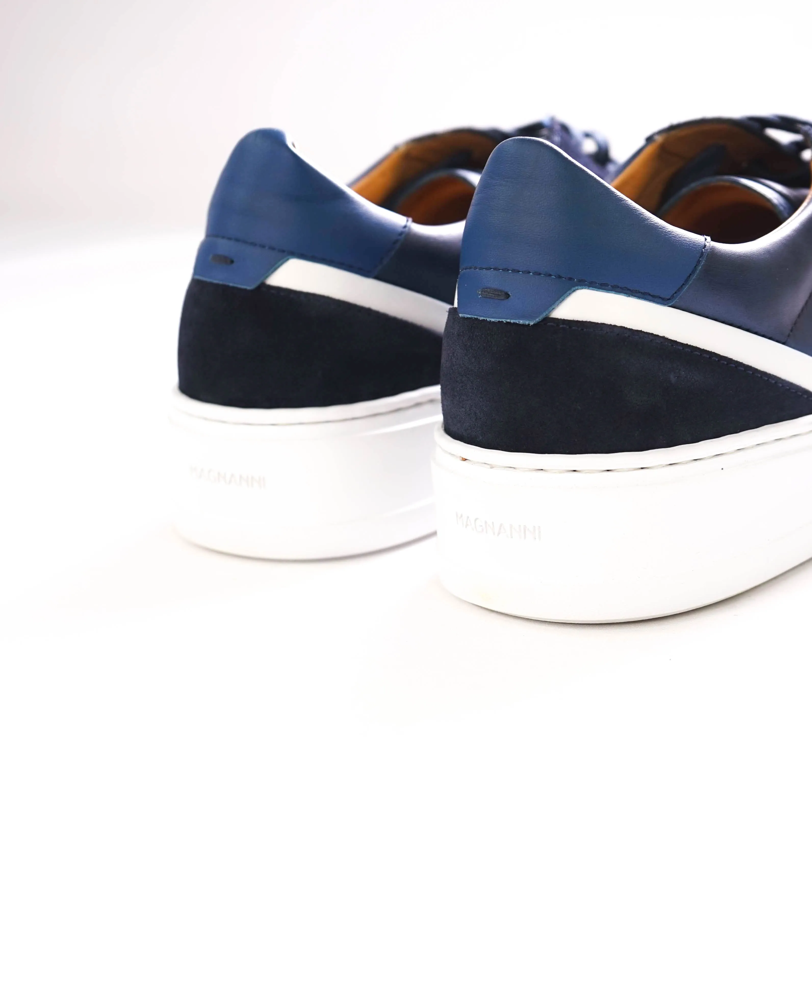 MAGNANNI - Lace Up Blue Leather Sneakers W Rubber Sole - 8 US