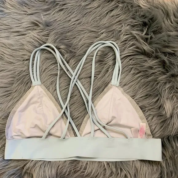 NWOT Victoria’s Secret‎ PINK Strappy Bralette, Med