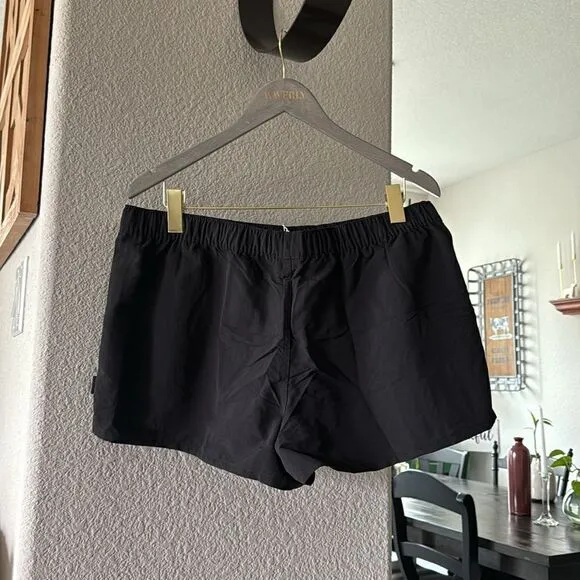 NWT Patagonia Barely Baggies Black Shorts XL 2 1/2 inches Slim Fit Drawstring