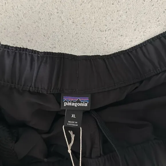 NWT Patagonia Barely Baggies Black Shorts XL 2 1/2 inches Slim Fit Drawstring