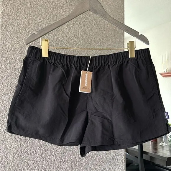NWT Patagonia Barely Baggies Black Shorts XL 2 1/2 inches Slim Fit Drawstring