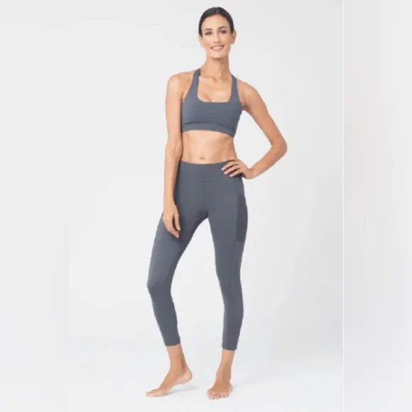 NWT Vie Active Sharon Bra