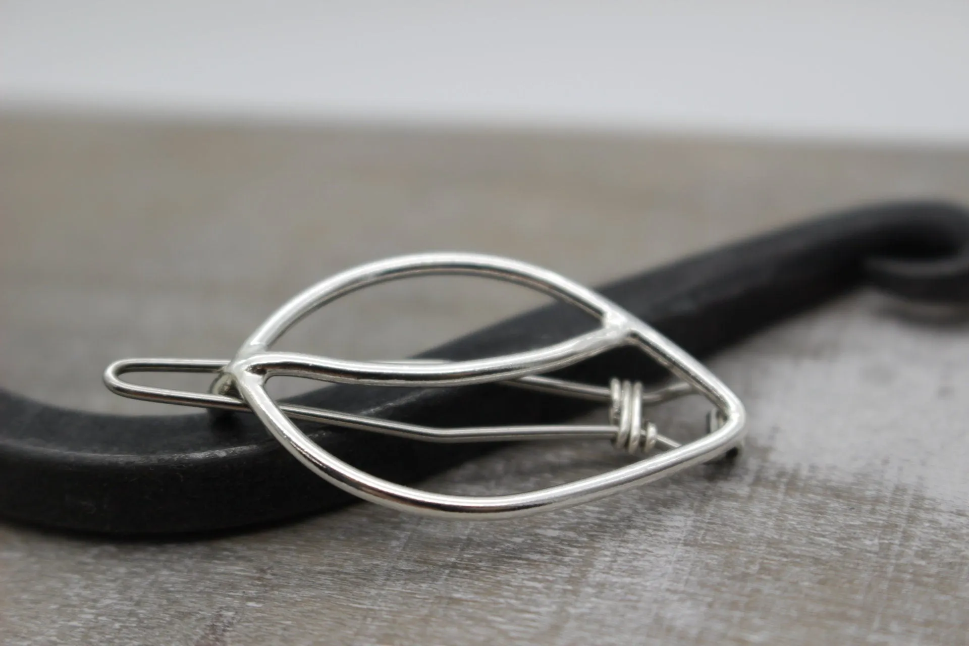 Small Leaf barrette