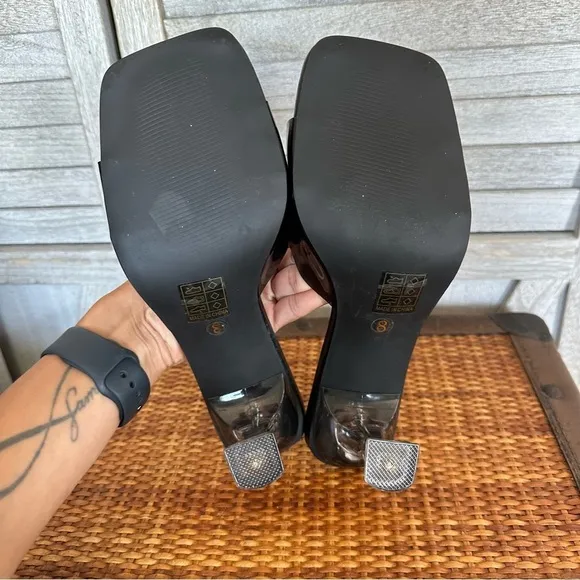 SUPERDOWN JACEY HEEL IN BLACK