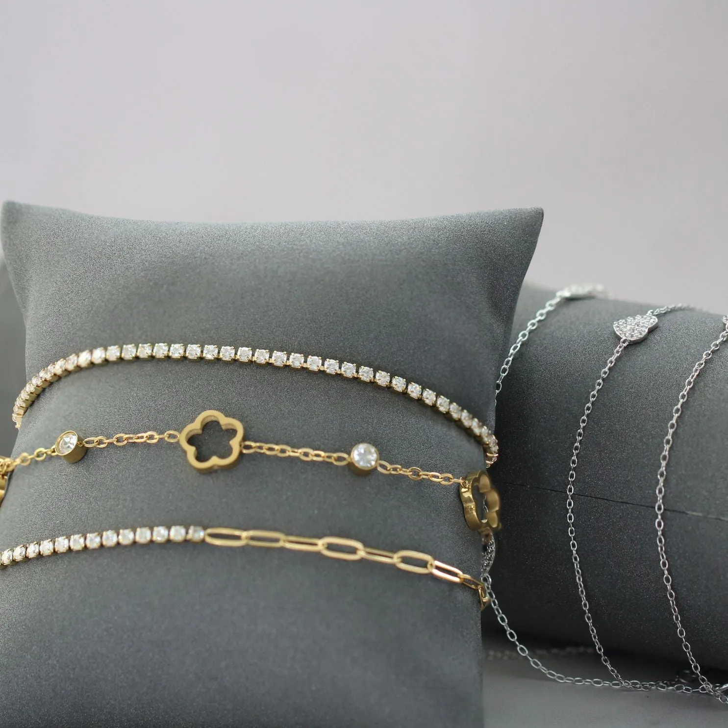 Tennis Bracelet, Gold