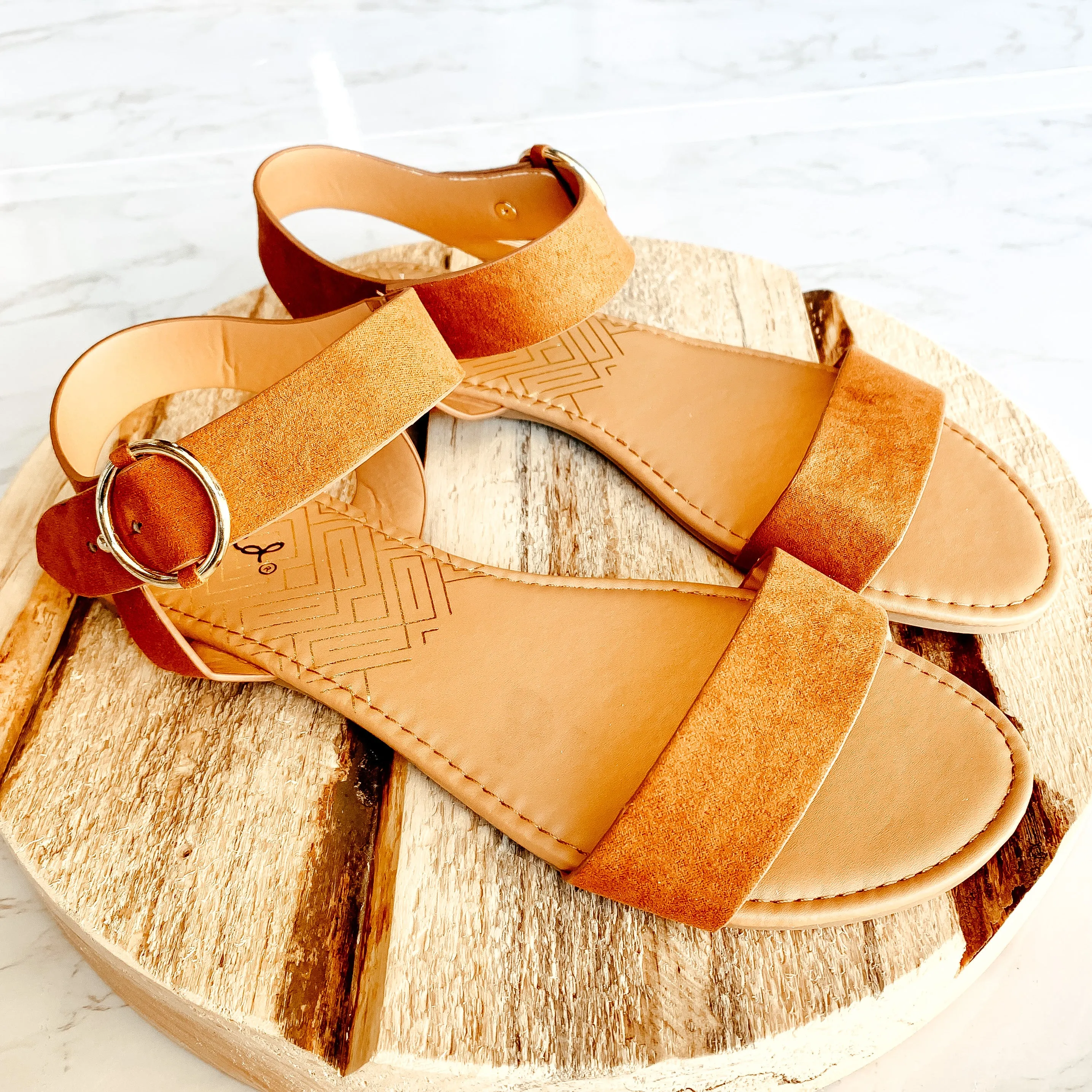 The Zina Sandal
