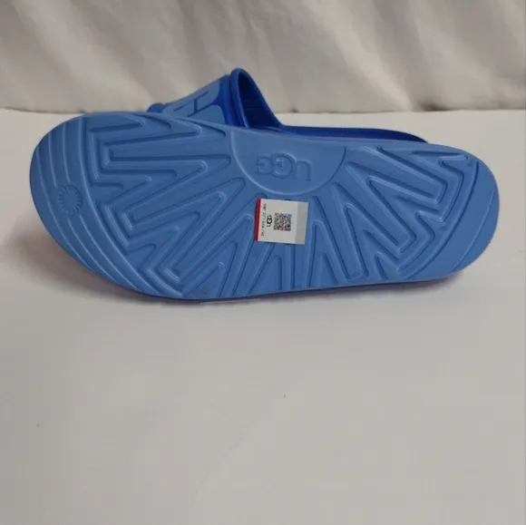 UGG Wilcox Slides unisex size.W.11  M. 9