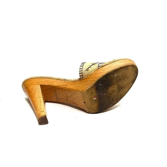 Vintage 1990s canvas floral embroidered wooden platform polly style heels