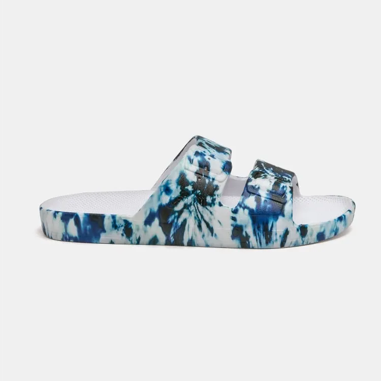 Zeppelin White by Freedom Moses