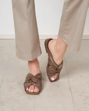 zoya leather slide - ottergrey
